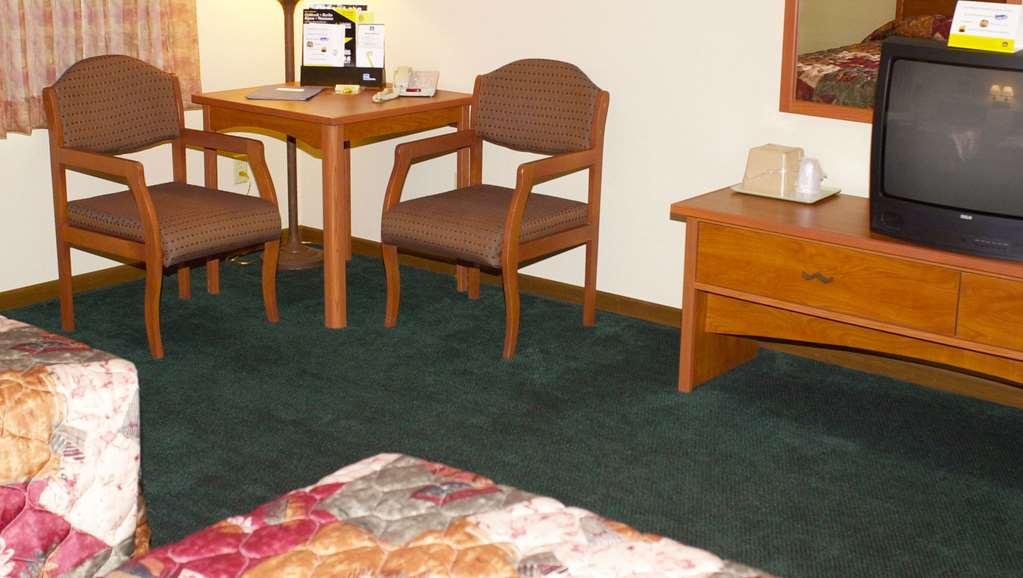 Hotel Super 8 By Wyndham Berlin Wi Habitación foto