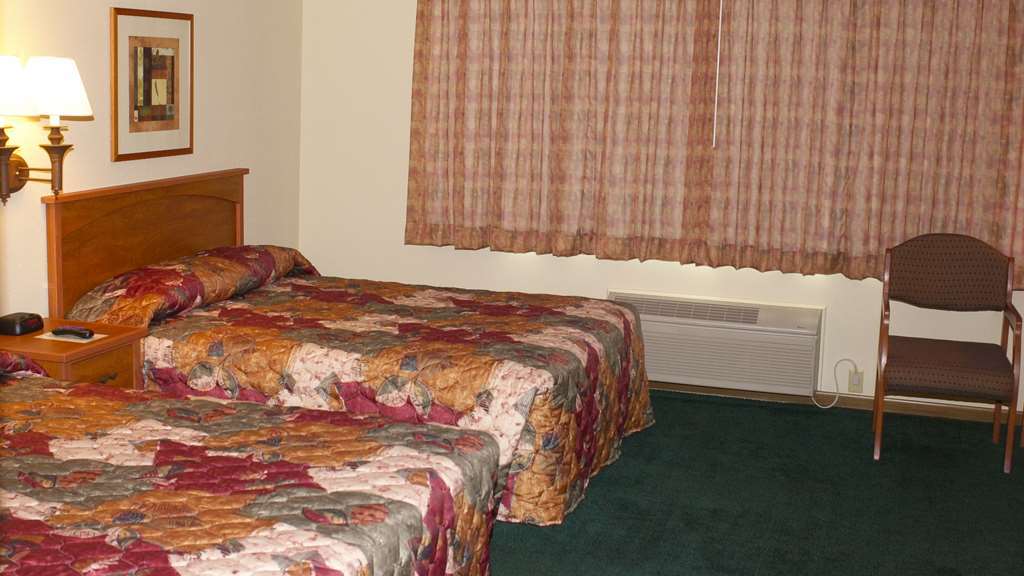 Hotel Super 8 By Wyndham Berlin Wi Habitación foto